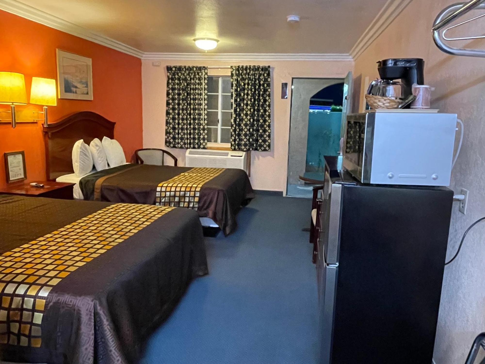 Aerospace Inn Mojave Exterior foto