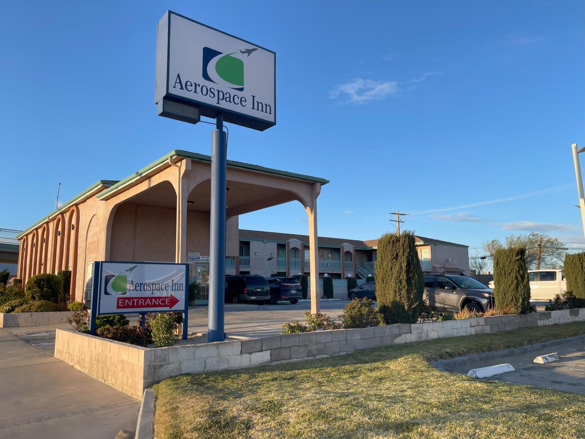 Aerospace Inn Mojave Exterior foto
