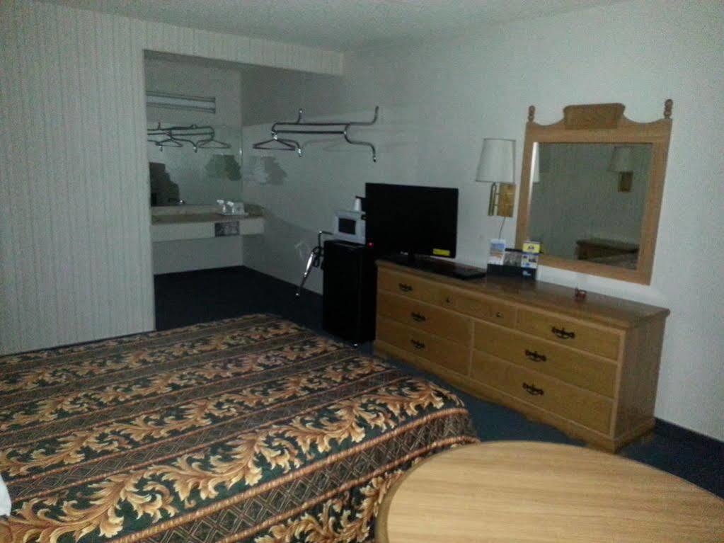 Aerospace Inn Mojave Exterior foto